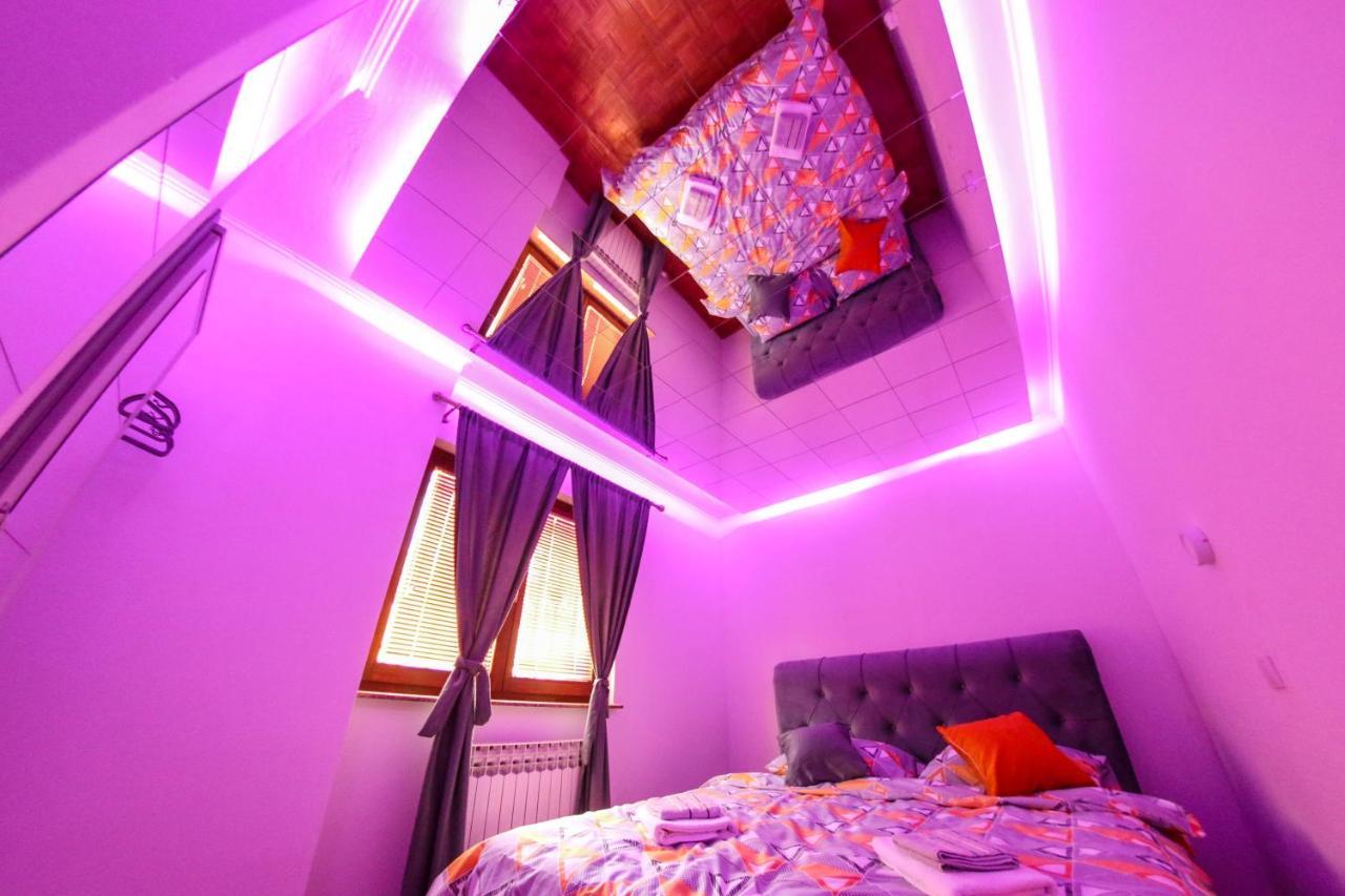 Hedonist Jacuzzi Free Parking Apartment *