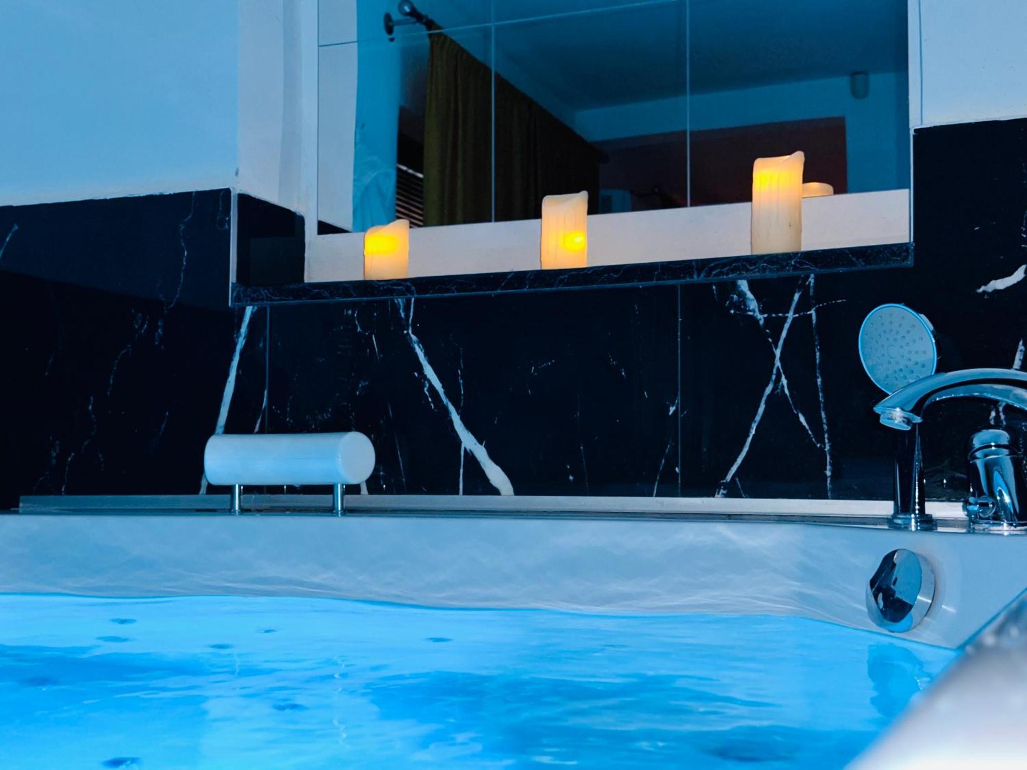 Hedonist Jacuzzi Free Parking Sarajevo